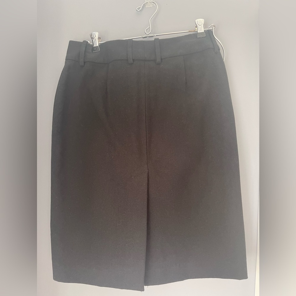 Express stretch black split skit front and back